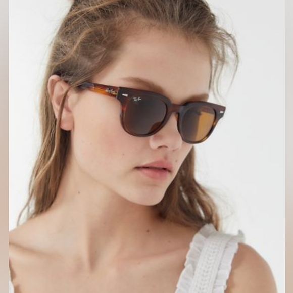 LIKE NEW RayBan Wayfarer RB2140 Tortoise Brown - Picture 16 of 16